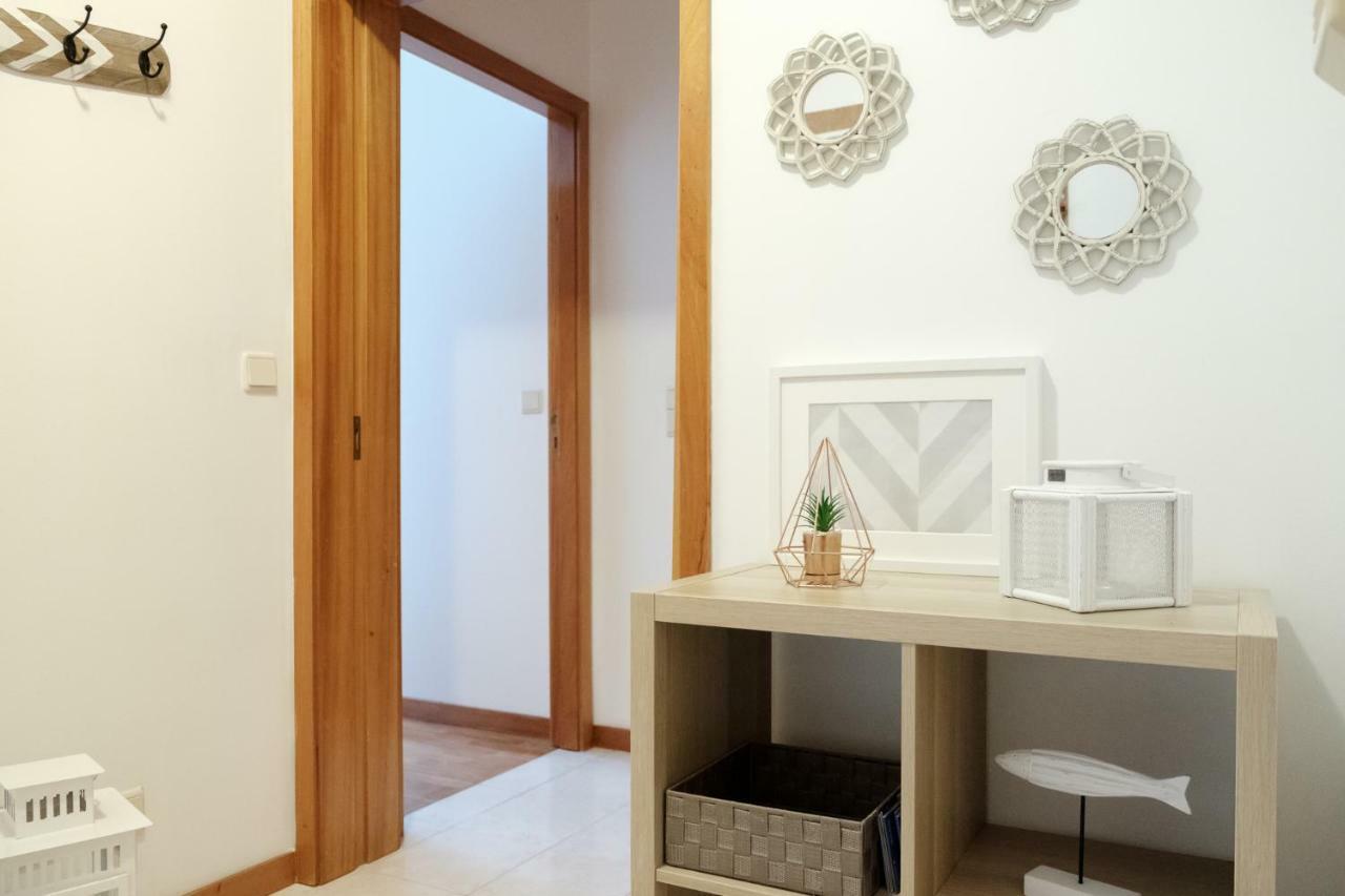 Apartment With Balcony In The Square Porto Ngoại thất bức ảnh